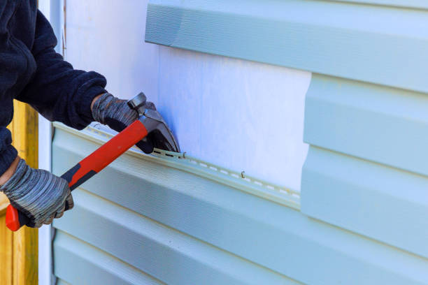 Reliable Vinyl Siding contractor in Fredericksburg, TX by Squared Siding